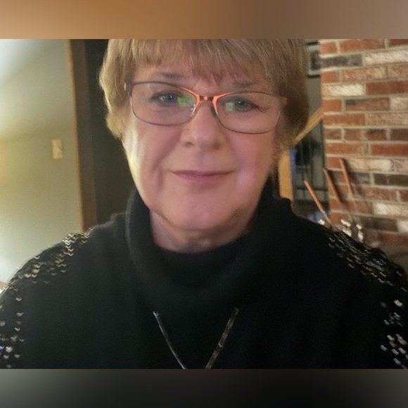 Meet your Posher, C - Picture 1 of 1